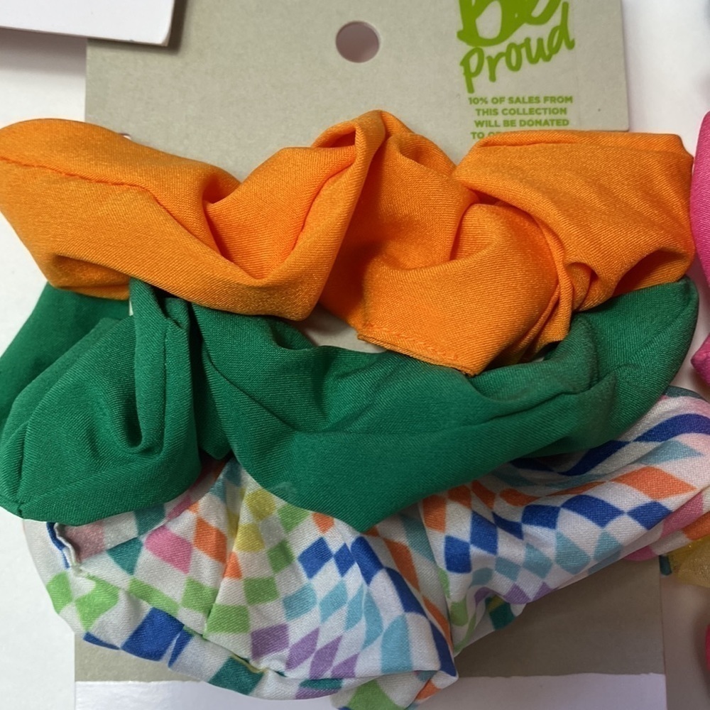 Nordstrom BP bundle of 14 scrunchies NWT - Picture 4 of 5